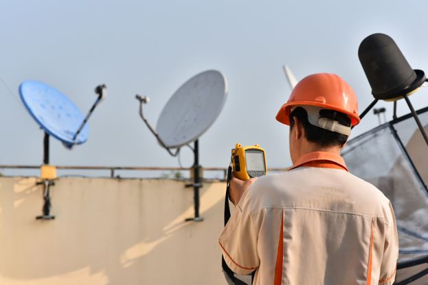 Instalación y reparación de antenas